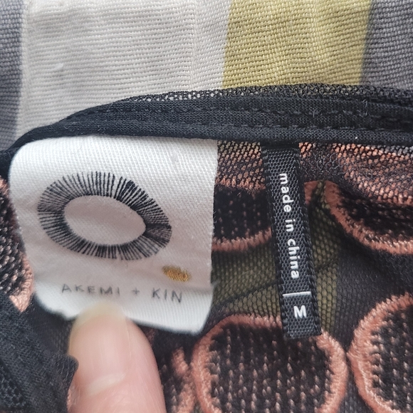 Anthropologie Akemi and Kin Kalila Embroidered Mesh Tank, GUC, Size M - Picture 8 of 8